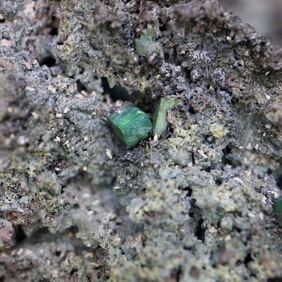 クリソコラ 仮晶ダイオプテーズ！ 珪孔雀石 284g CHS108 原石 天然石