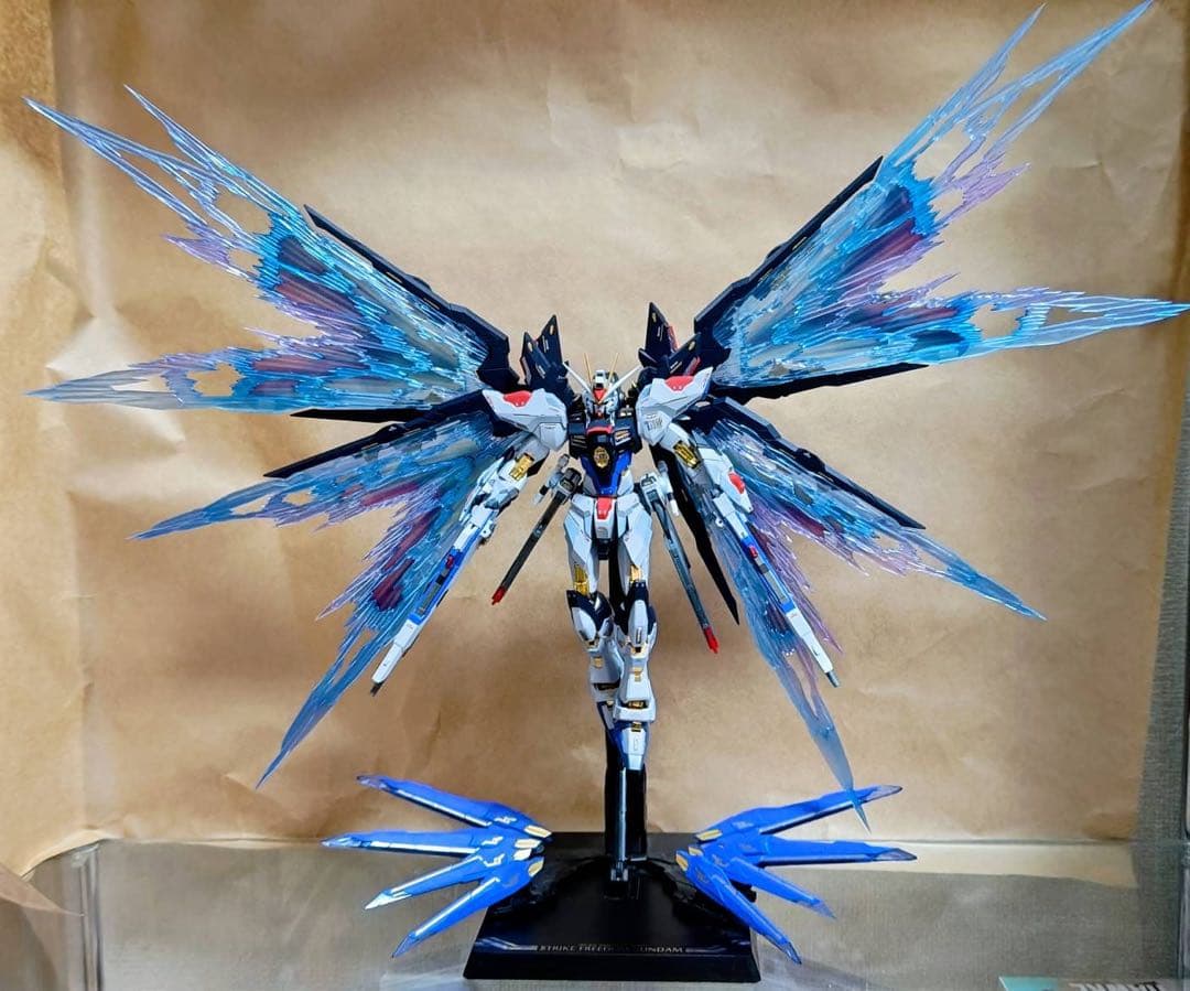 メタルビルドストライクフリーダムSOULBLUE・ デスティニーSOULRED