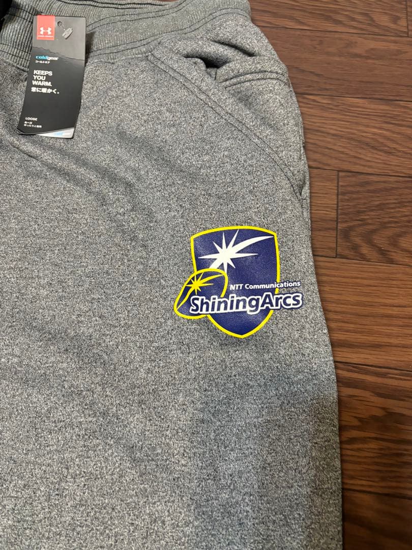 ラグビー　NTTコム シャイニングアークス　アンダーアーマー　フリースパンツ