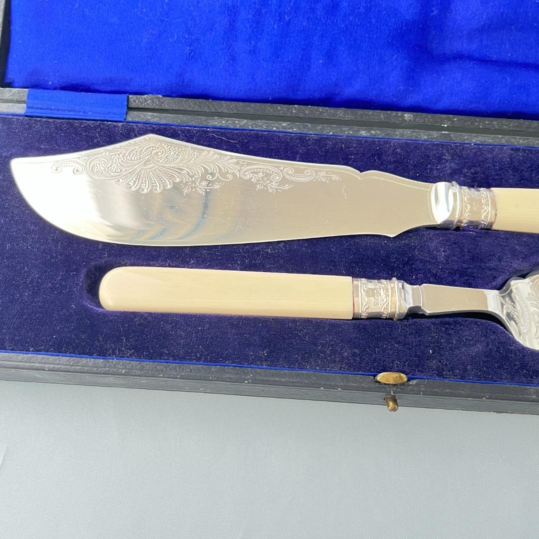 【John Biggi】 ビクトリアンのサーバー ペア【純銀継手】 1921年