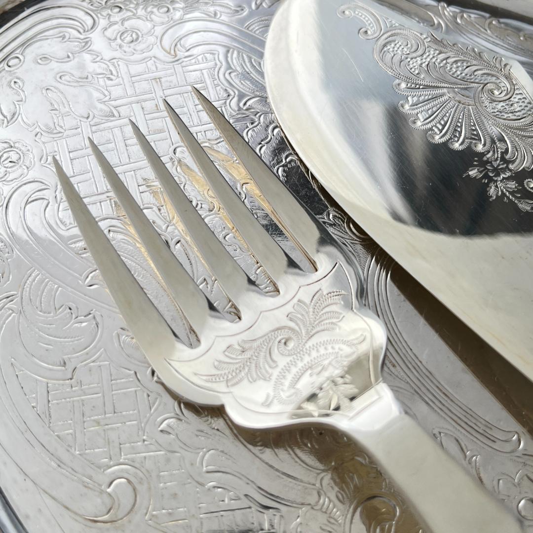 【John Biggi】 ビクトリアンのサーバー ペア【純銀継手】 1921年