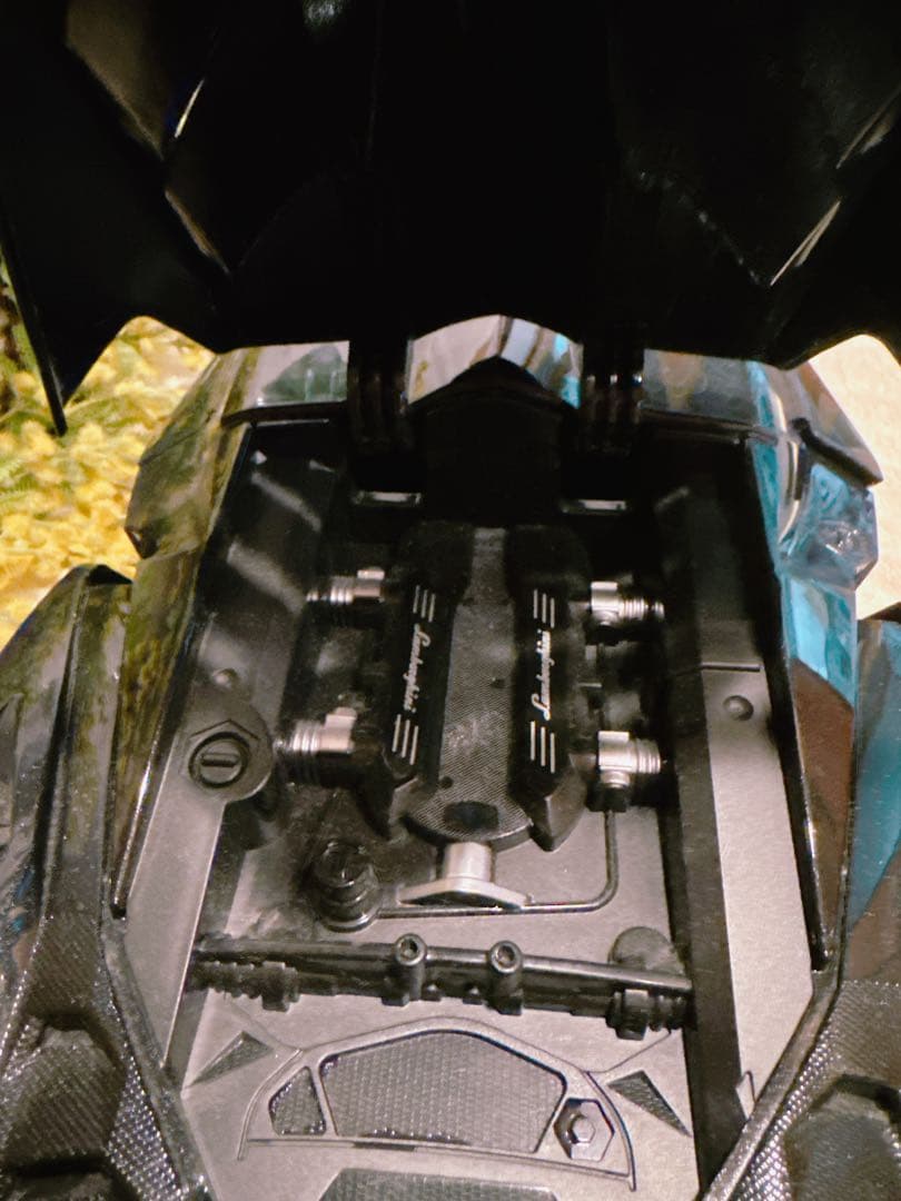 美品　ランボルギーニ　ヴェネーノ　模型　1/10 ミニカー　ダイキャストカー