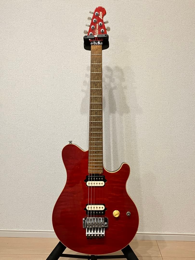 ギター MUSIC MAN AXIS T-RED w/TREM