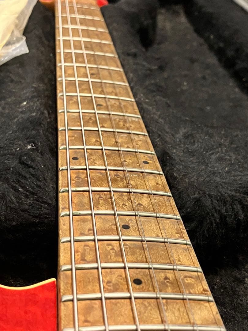 ギター MUSIC MAN AXIS T-RED w/TREM