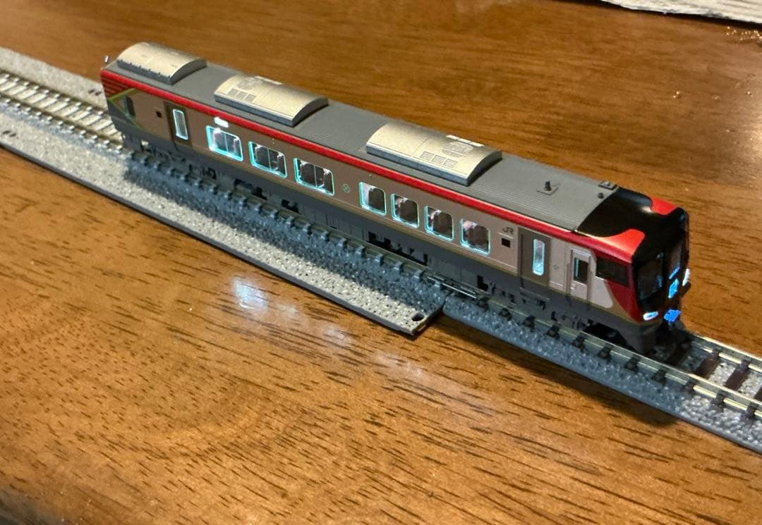 【セール】Tomix 四国2700 5両　　室内灯付