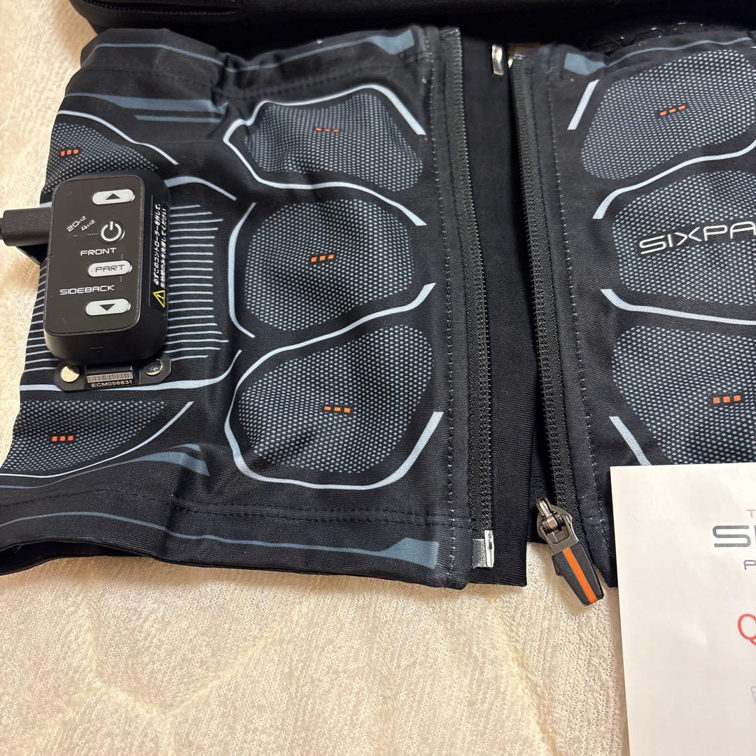 SIXPAD コアベルト　トレーニング