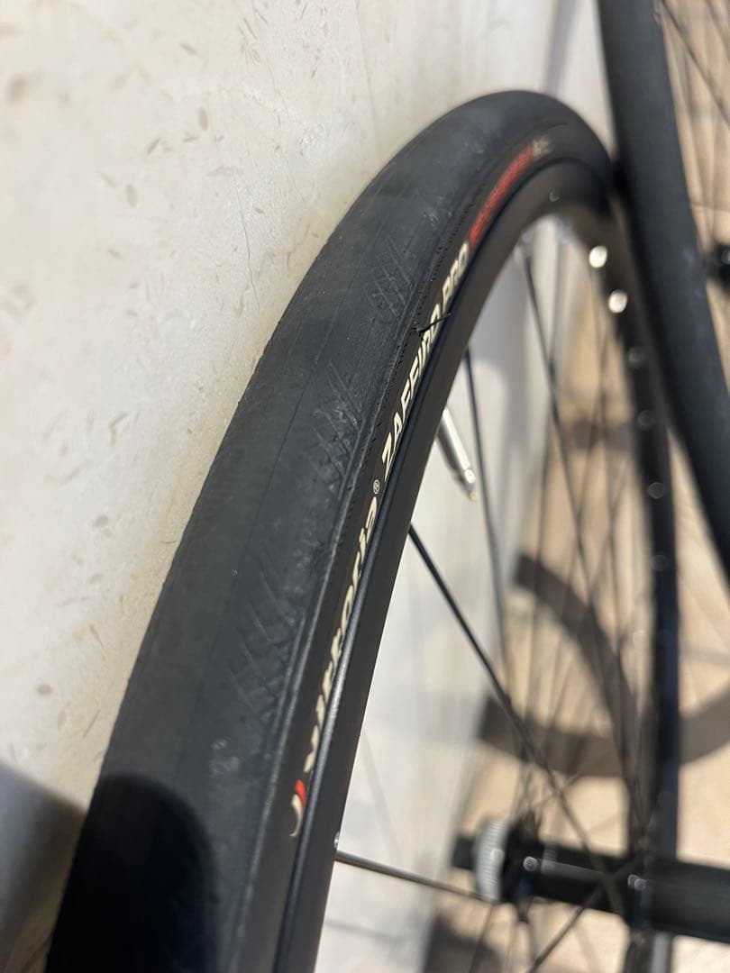 【美品】シマノ WH-RS171 DB（タイヤ・チューブ付） 完成車外し