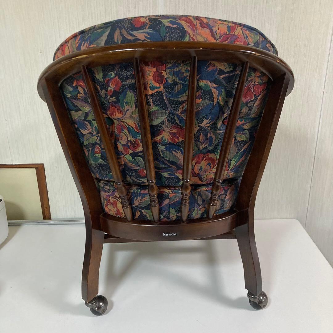 カリモク コロニアル アームチェア 椅子 1人がけ キャスター付き