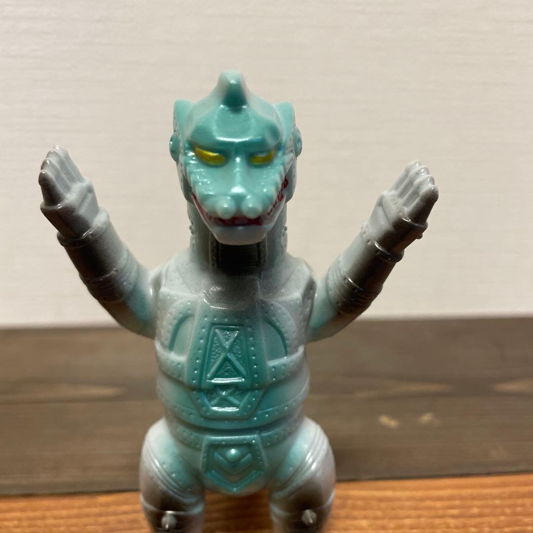 M1号　チタノザウルス　メカゴジラ　ソフビ