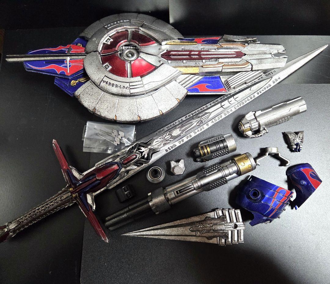 トランスフォーマー　スリーエー オプティマスプライム 最後の騎士王ver