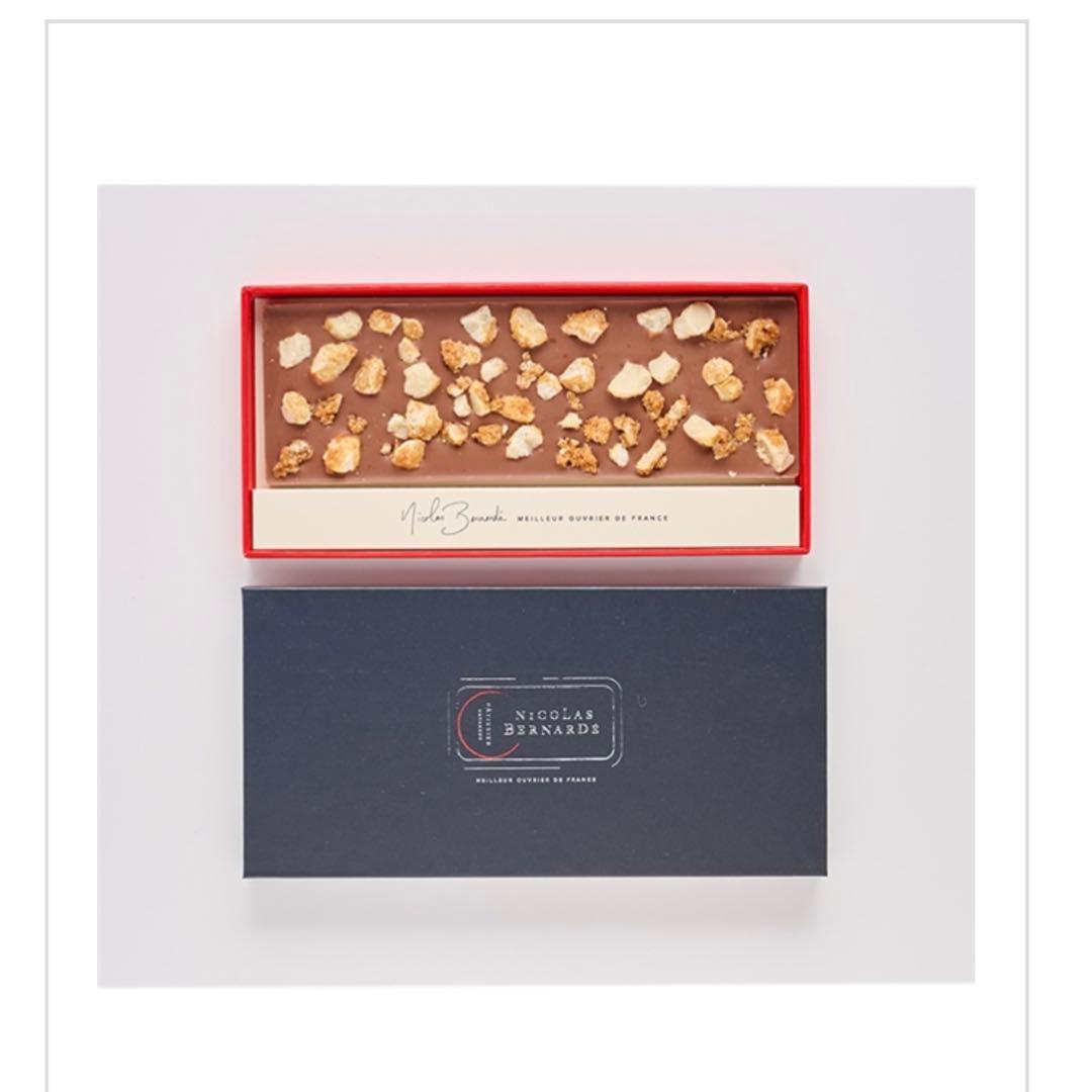 【ご依頼品】　フィリップベル・ニコラベルナルデ　２品です