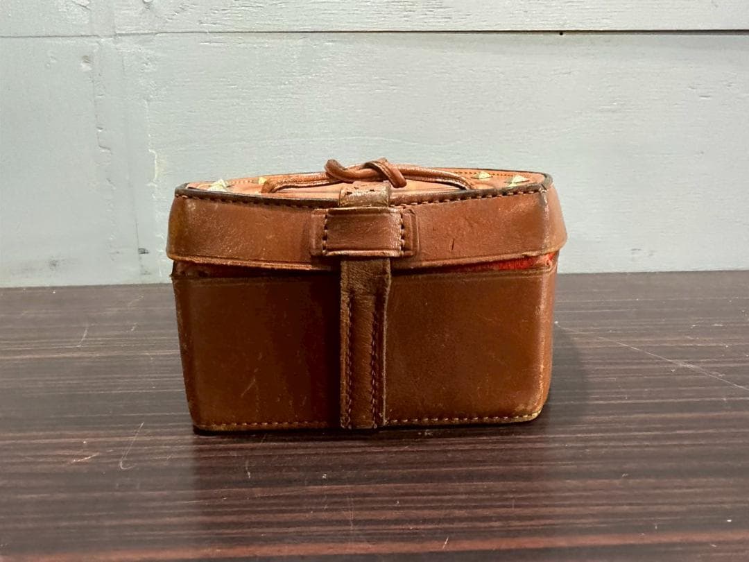 馬具 馬蹄入れ 換え襟入れ 馬蹄型 収納 BOX ボックス 箱 RW742