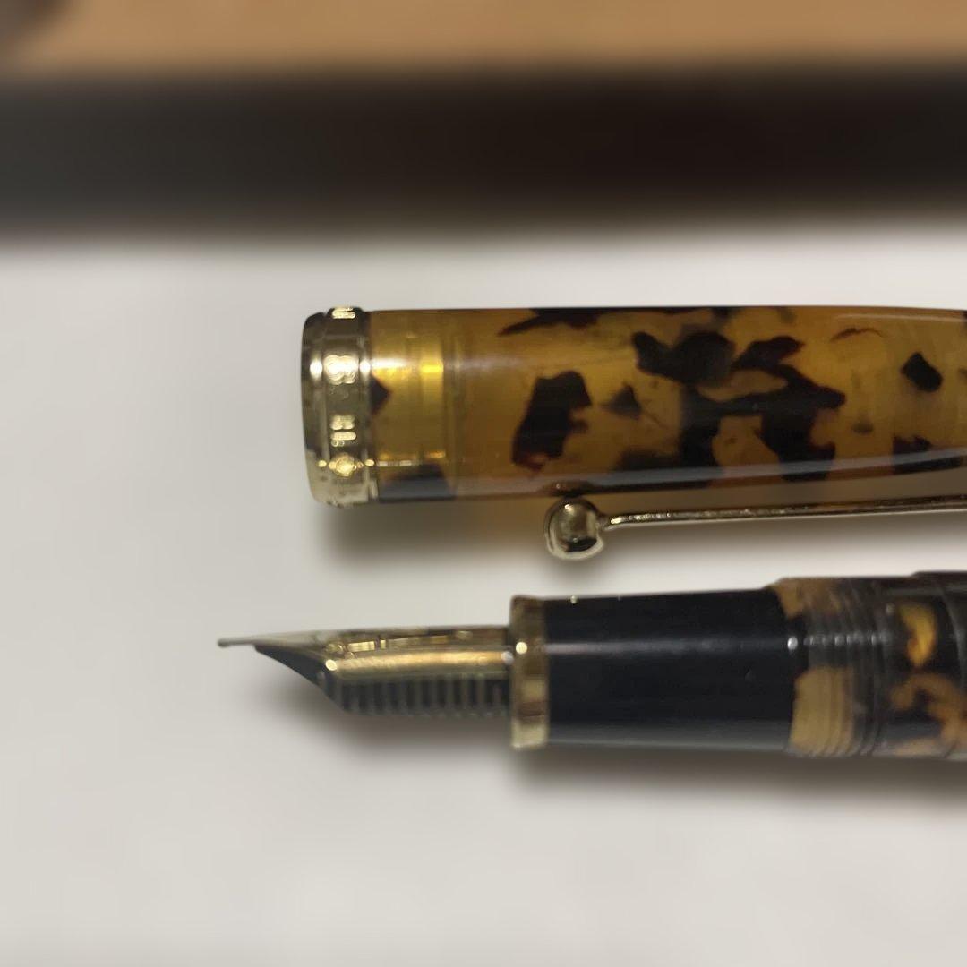 廃盤品　鼈甲　べっ甲　SAILOR セーラー　FOUNDED 1911 万年筆