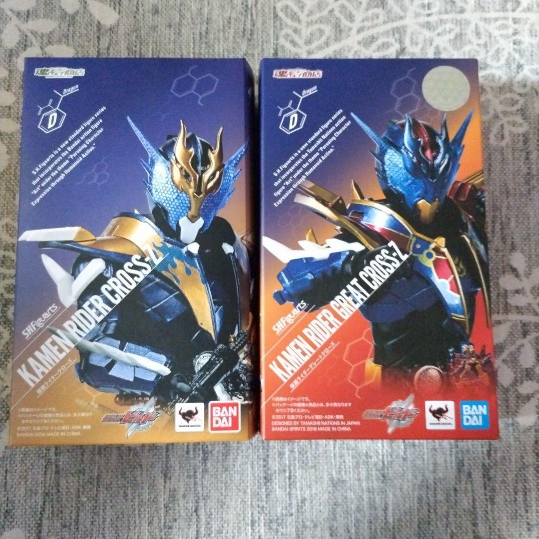 S.H.フィギュアーツ　仮面ライダークローズ　3体セット