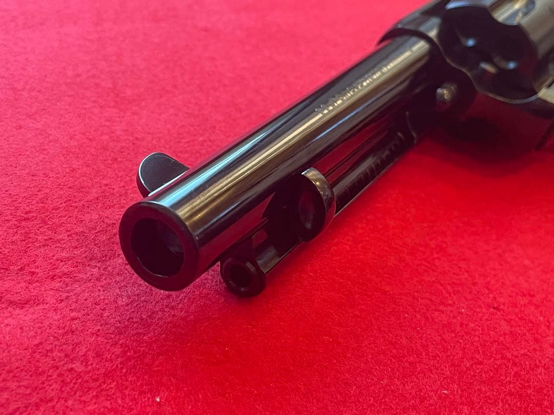 タナカ Colt SAA DCスチールフィニッシュ　木グリ　ガスリボルバー