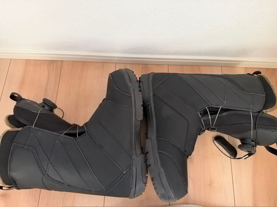 Salomon BOA ブラックスノーボードブーツ　26センチ　美品