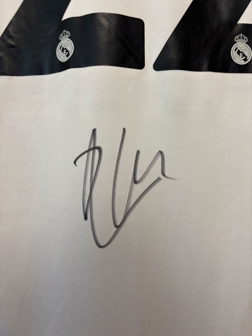 09-10 レアル・マドリード シャビ・アロンソ 直筆サイン入り M