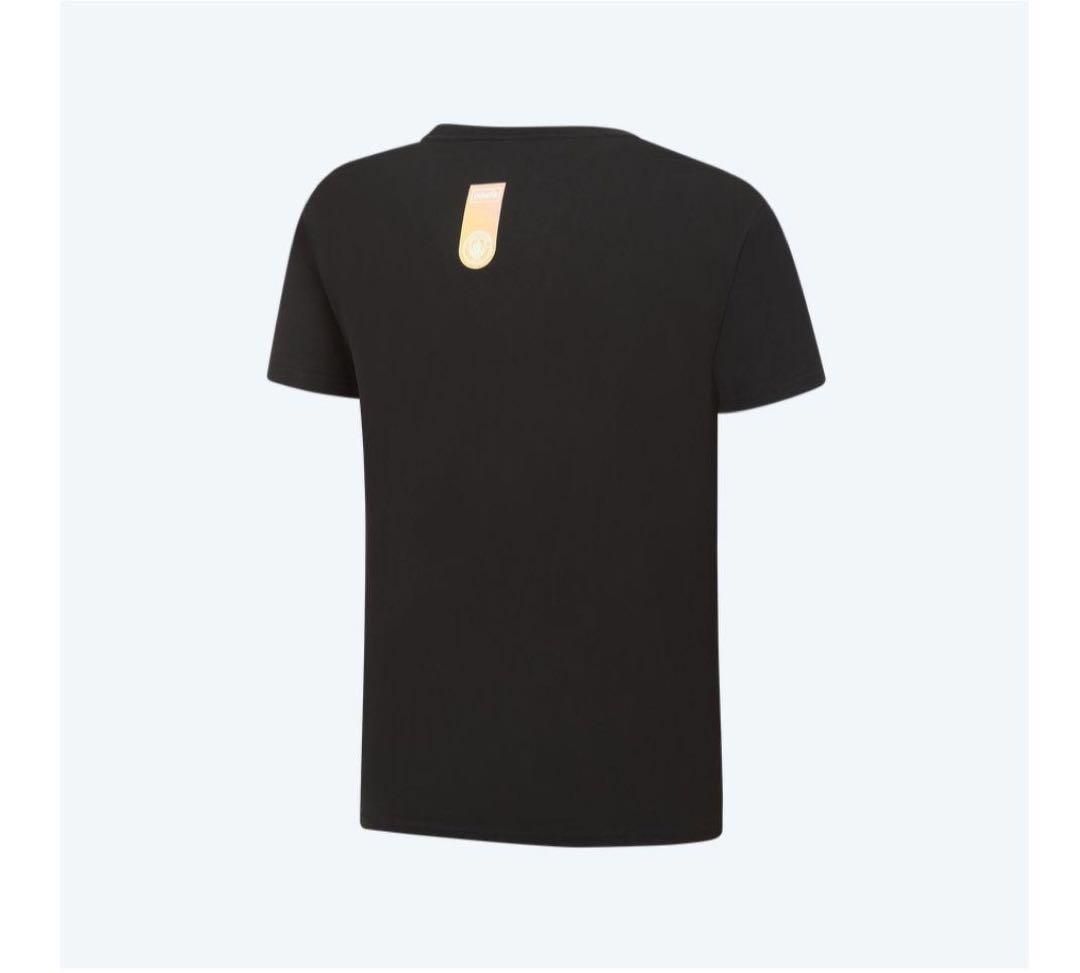 ミュージシャン ManCity x oasis Up In The Sky T-Shirt