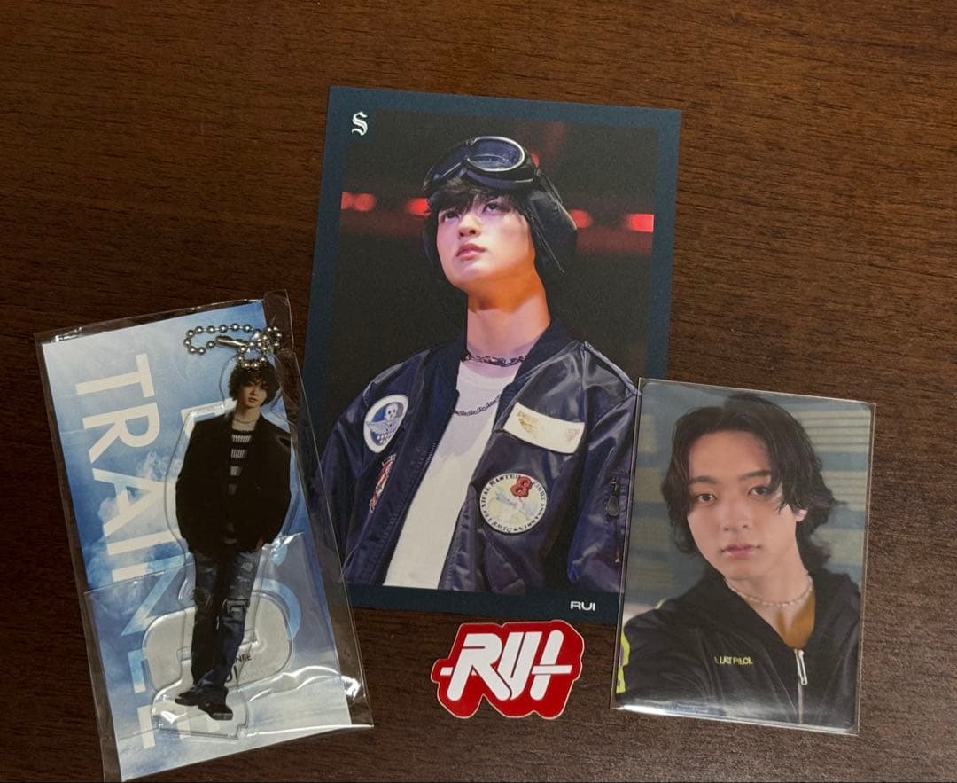 【本日まで出品】BMSG STARGLOW RUI アクスタ トレカ