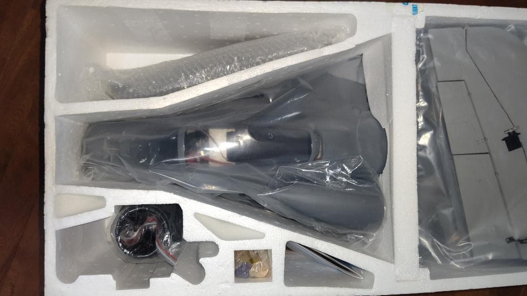 ラジコン　飛行機　Mig-29戦闘機７０㎜ツイン　EDFダクト機