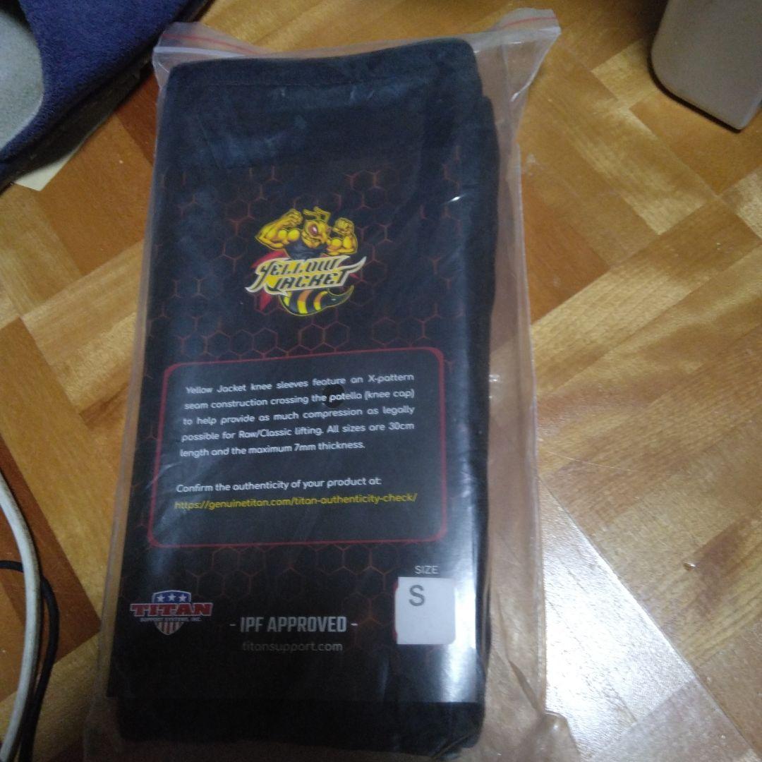 Titan Yellow Jacket Knee Sleeves Sサイズ