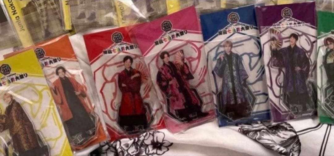ジャニーズWEST歴代アクリルスタンドセット