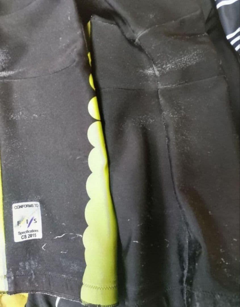 クリーニング済み ミズノ MIZUNO FIS 対応ワンピース