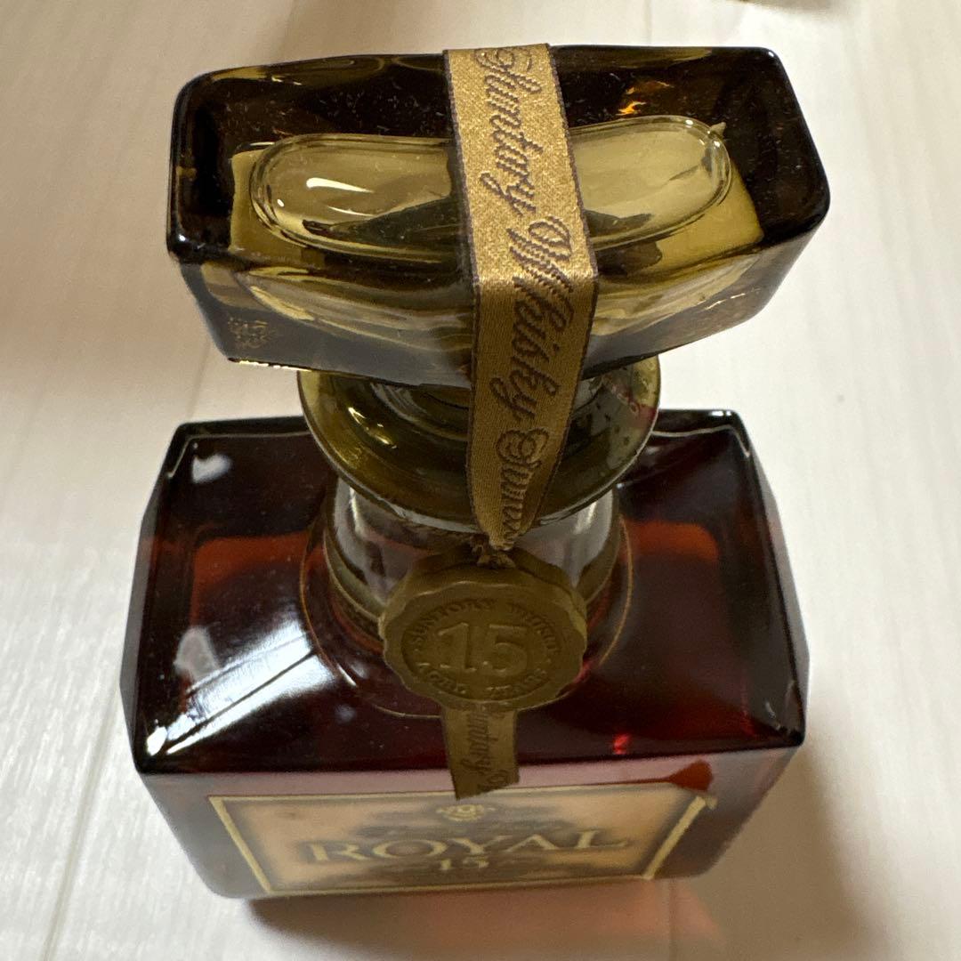 ユウ240様　サントリーウイスキー ローヤル 15年 ゴールドラベル 750ml