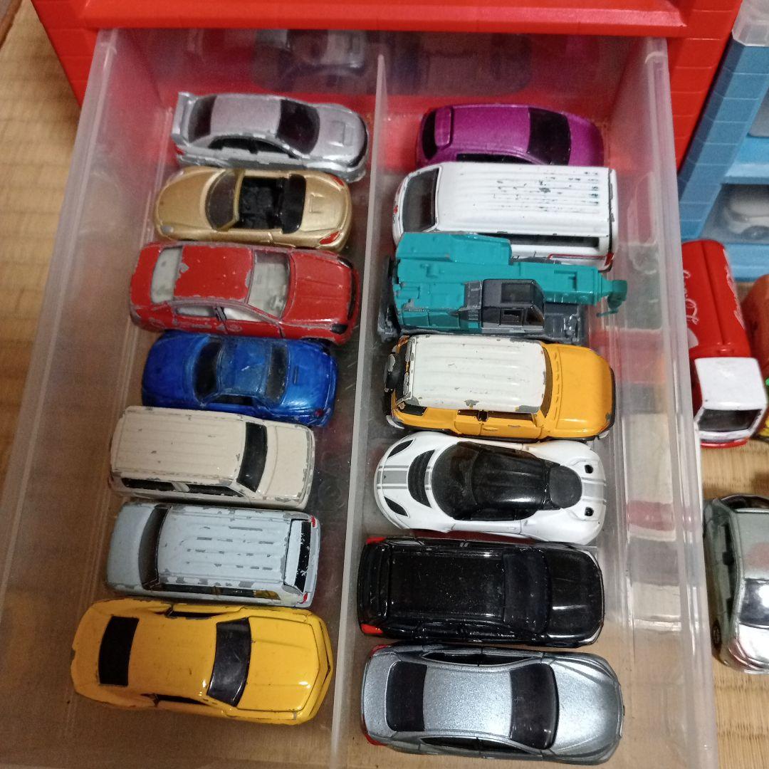 トミカ 199台 まとめ売り 収納駐車場付き