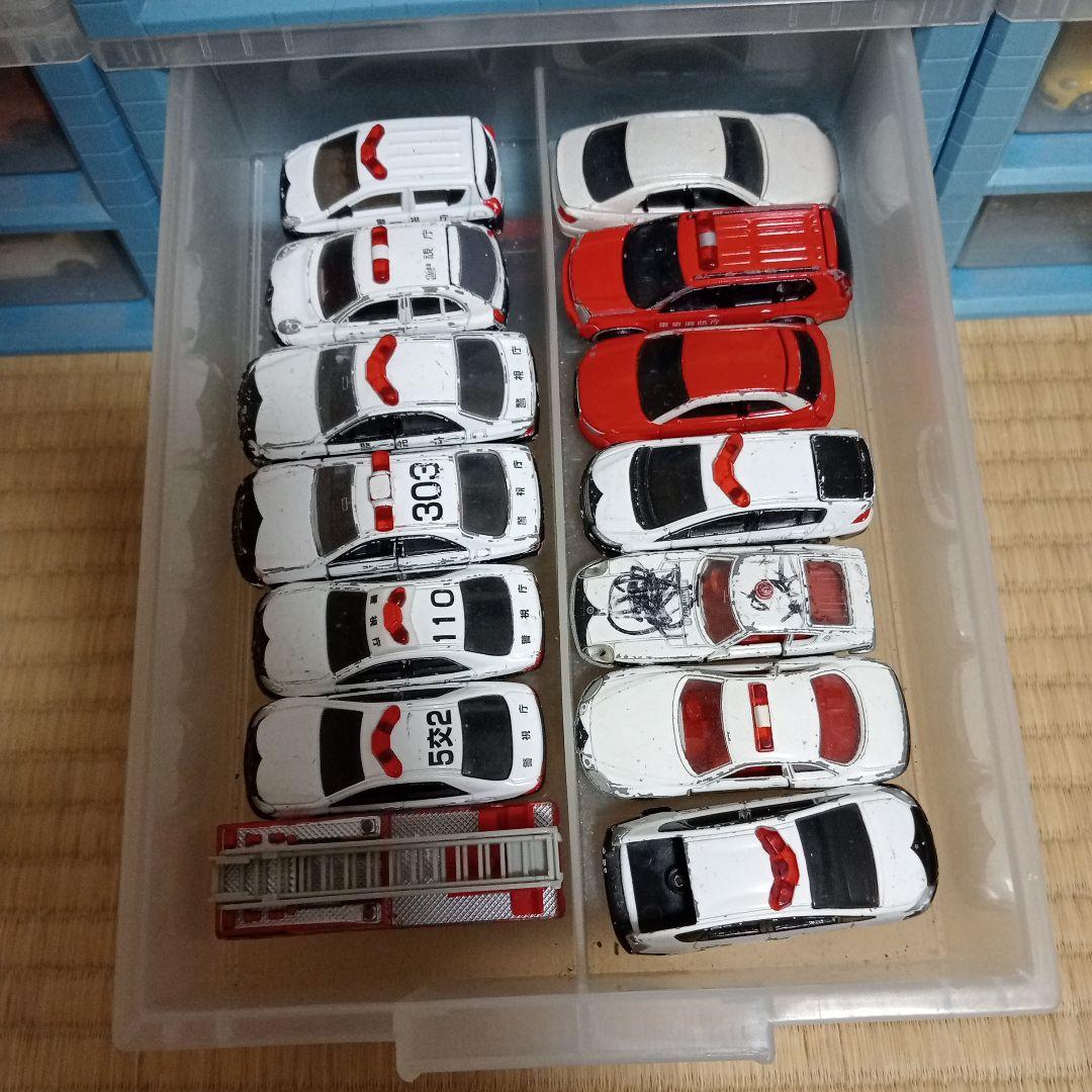 トミカ 199台 まとめ売り 収納駐車場付き