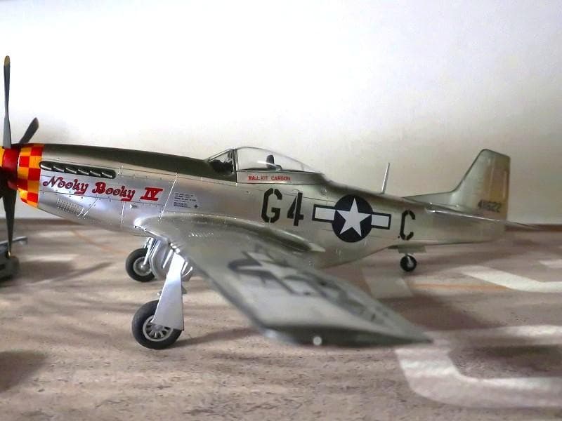 トップガン マーヴェリックでも登場 1/72 マスタング P51 塗装済完成品