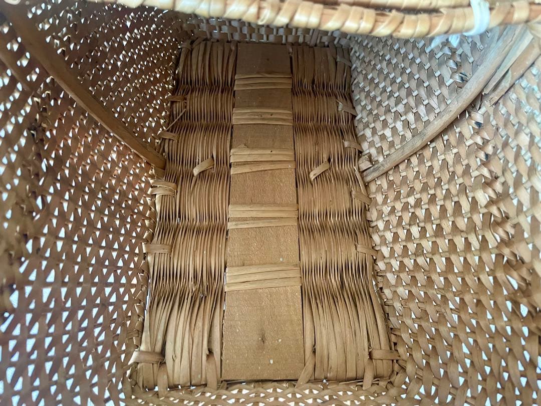 ローズパニエ大　バラペイント蓋付きバスケット　フランスアンティーク　かご　カゴ籠