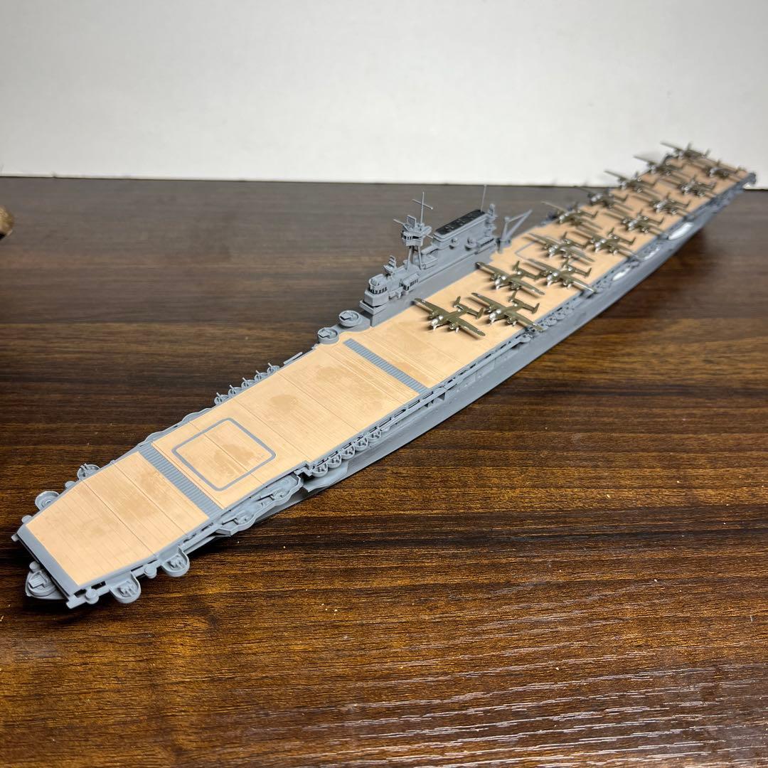 1/700 アメリカ海軍　航空母艦　ヨークタウン　ホーネット　2隻セット