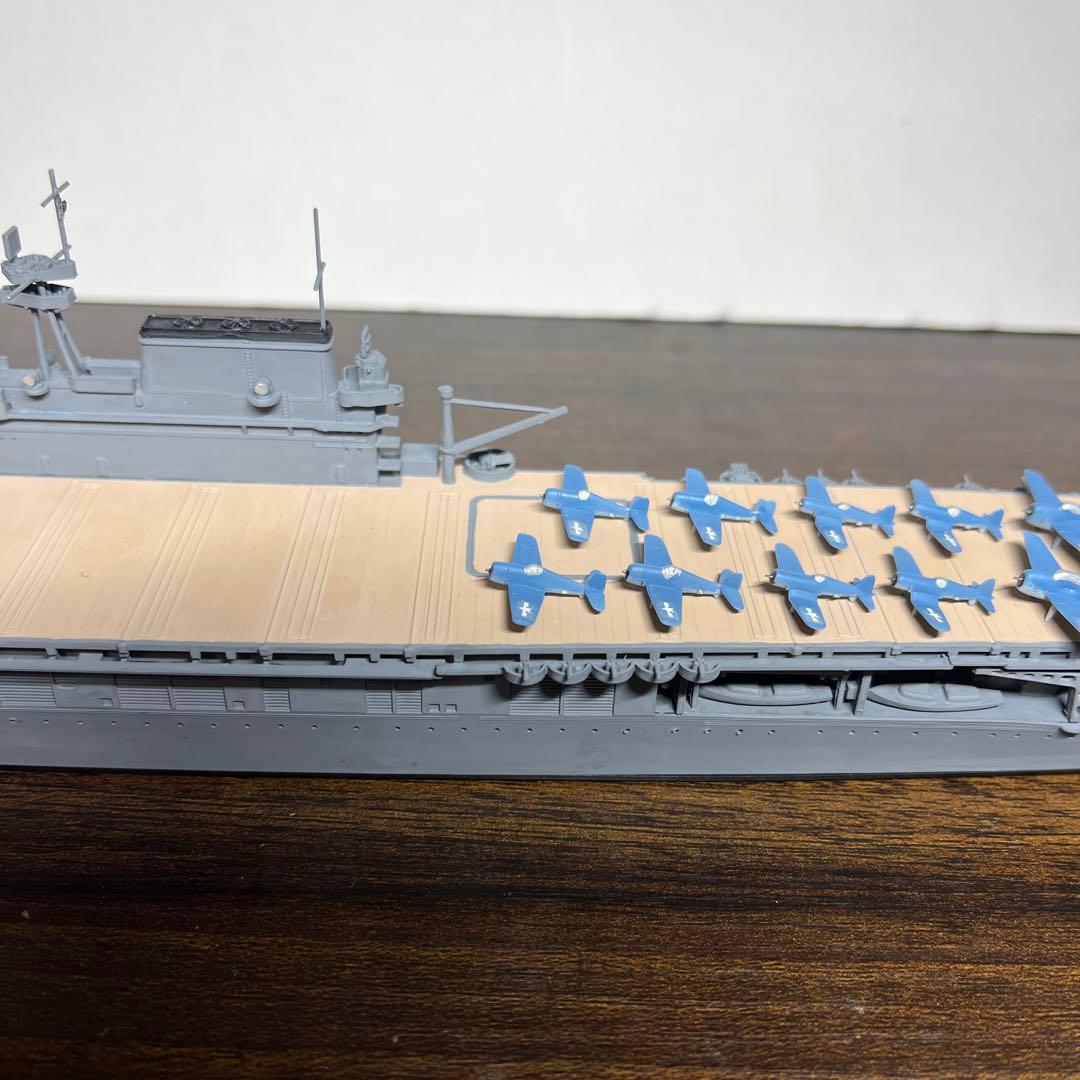 1/700 アメリカ海軍　航空母艦　ヨークタウン　ホーネット　2隻セット