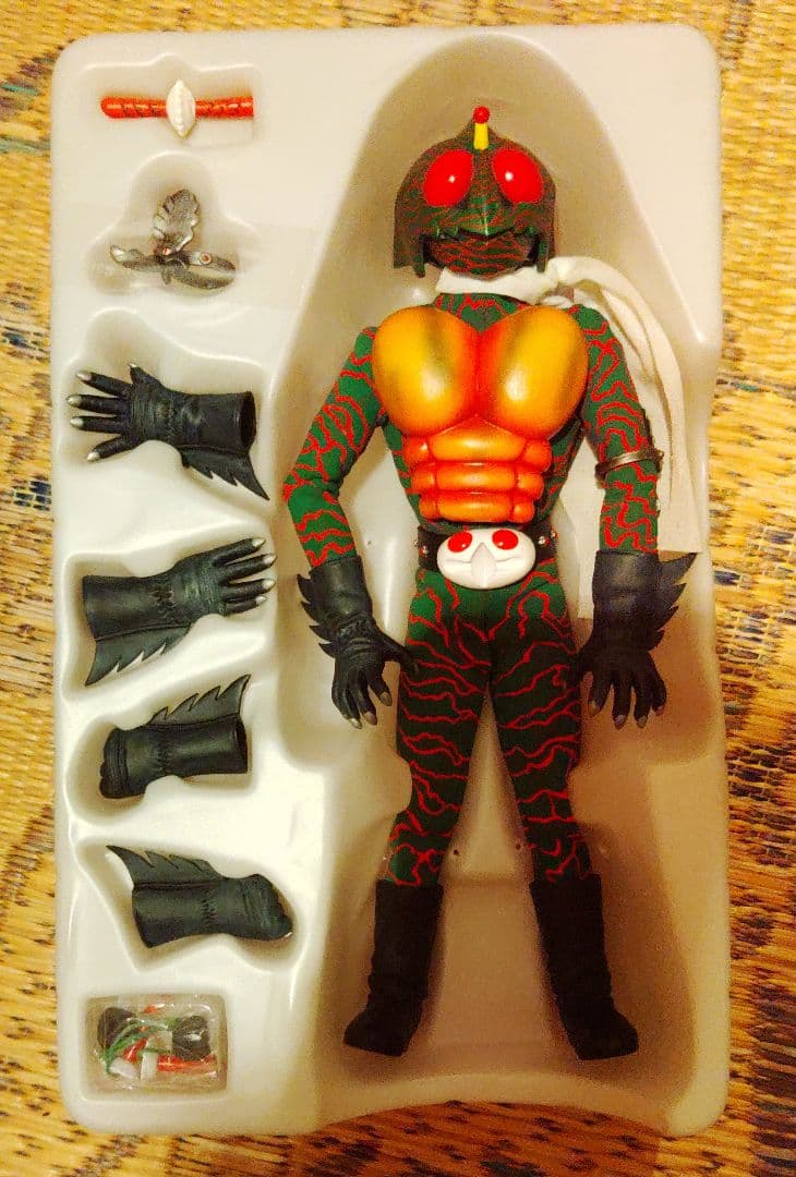 RAH　仮面ライダーアマゾン