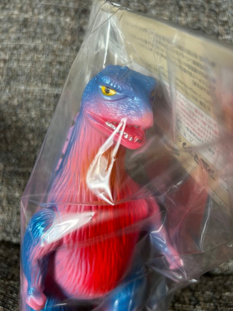 ブルマァクの怪獣シリーズ★ゴジラ　プラモ版　ピンクカラー　東宝 M1号　マルサン