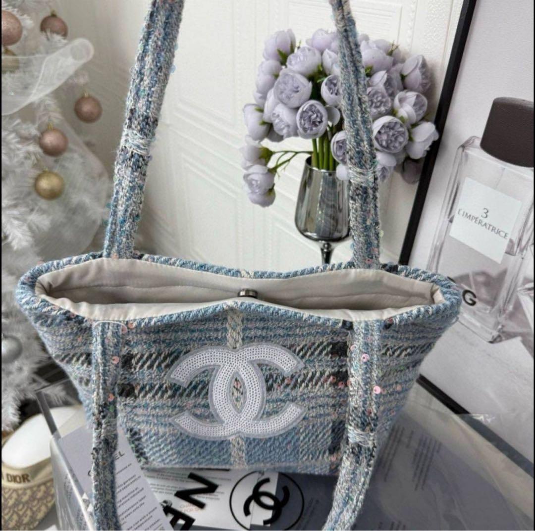 CHANEL ツイード トートバッグ スパンコール 水色 ブルー