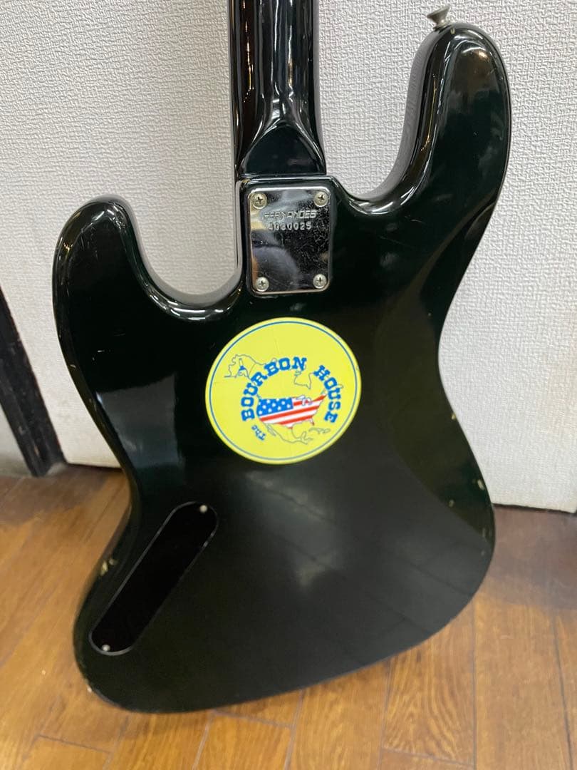 動作未確認　Fernandes Limited Edition ベース