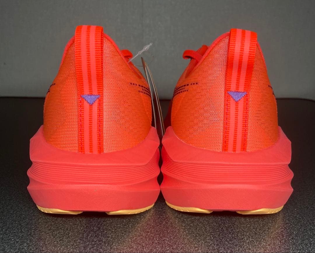 【未使用】アシックス・ノヴァブラスト5・レッド・27cm