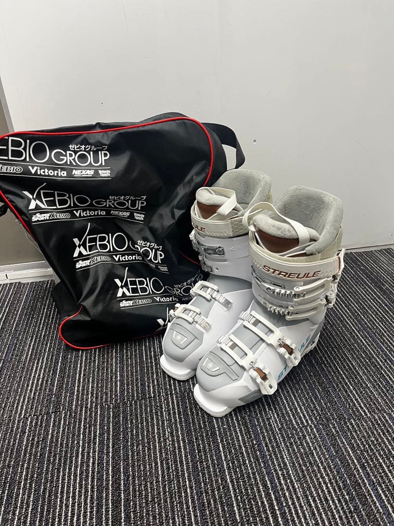 半日のみ使用　シュトロイレGARNET70W ブーツ 25〜25.5cm スキー