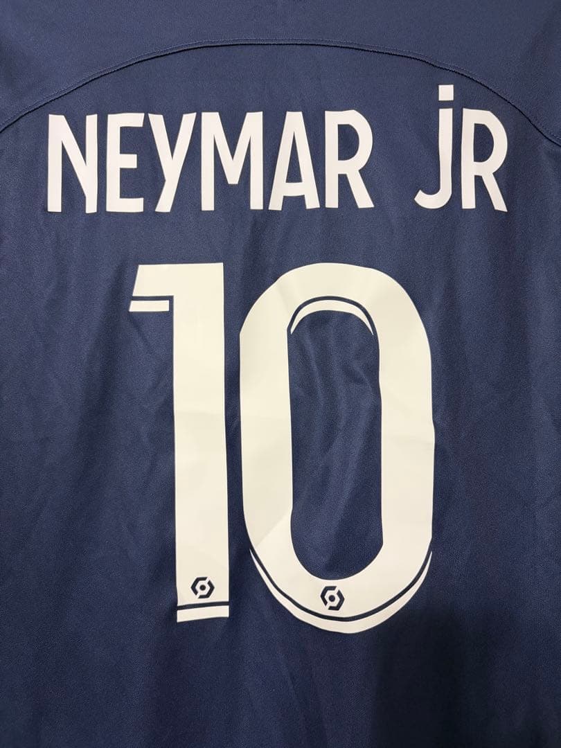 新品タグ付き】パリ・サンジェルマン　ネイマール#10