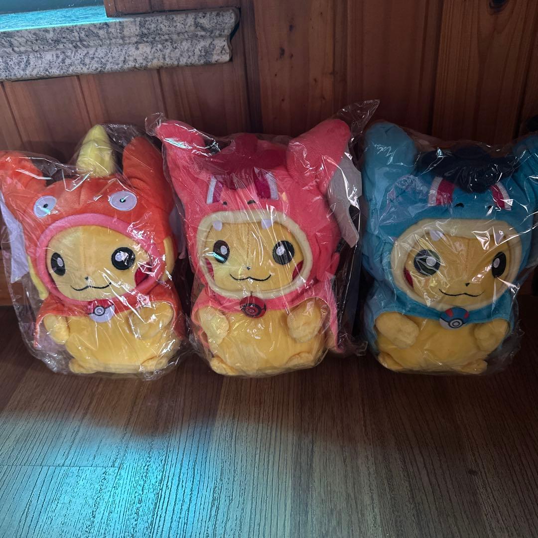 3点セット　ギャラドスごっこピカチュウ コイキング　ぬいぐるみ