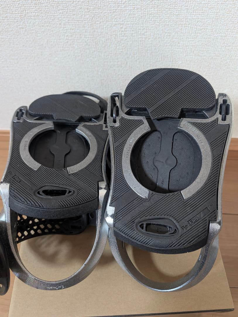 バートン　ビィンディングBURTON LEXA Mサイズ Re:Flex