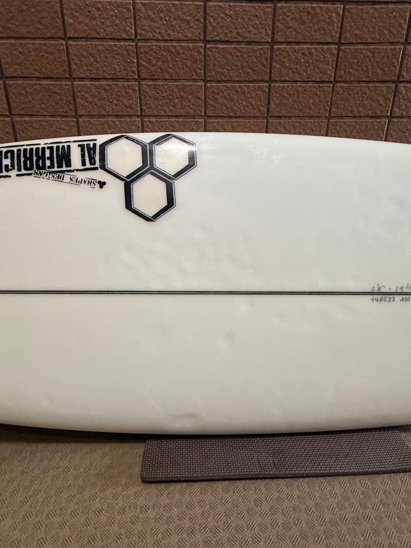 y　 アルメリック　5’8”ネックベアード2 USシェイプ日本正規品