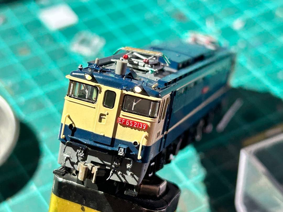 EF65 2139全般検査出場時 精密加工品