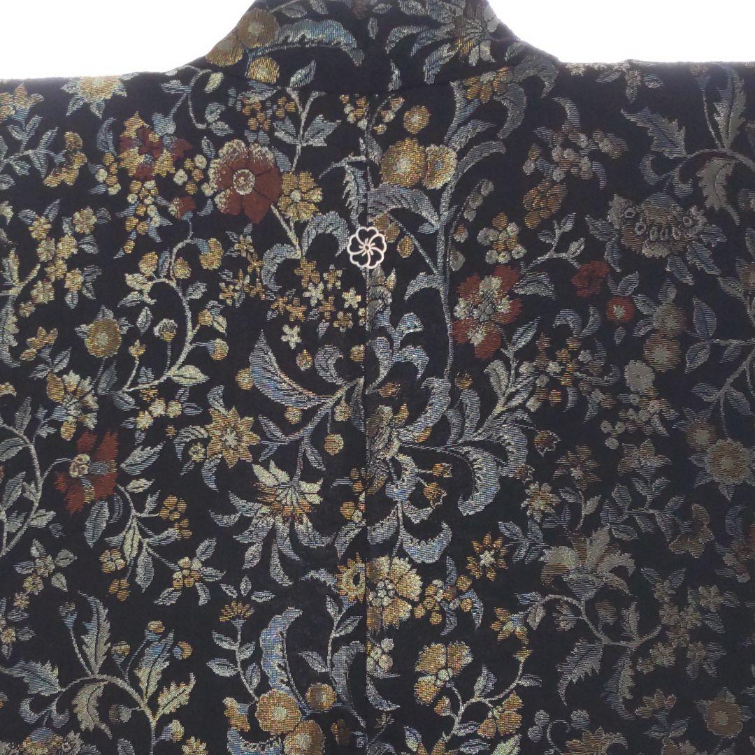 羽織り、金、プラチナ、漆使用。