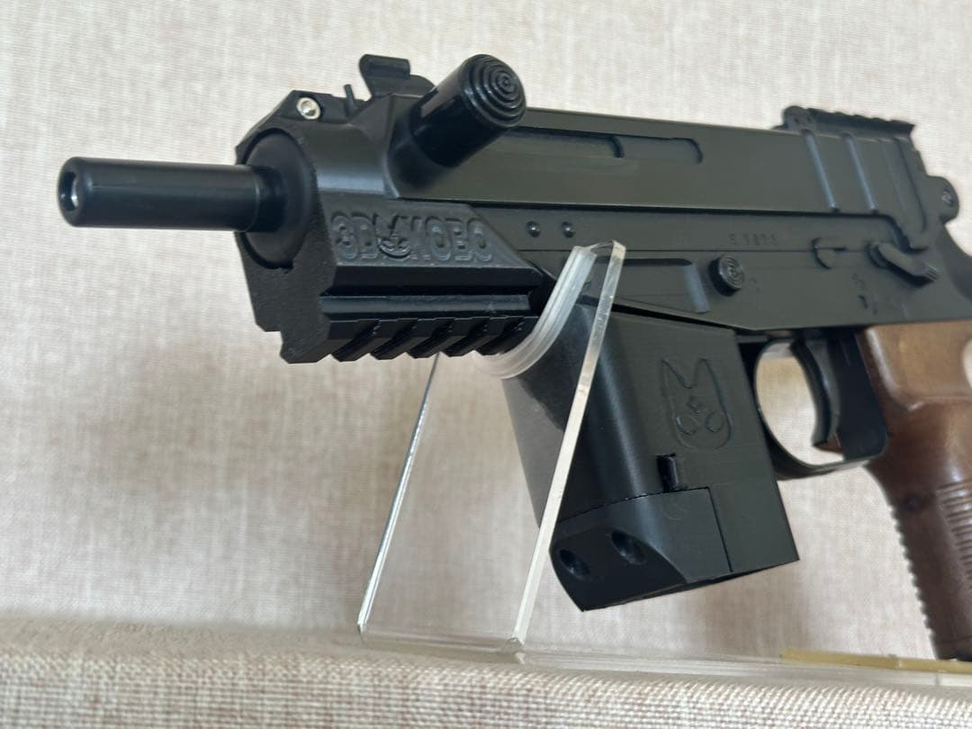 東京マルイ エアコキVZ61スコーピオン 3Dプリントカスタム