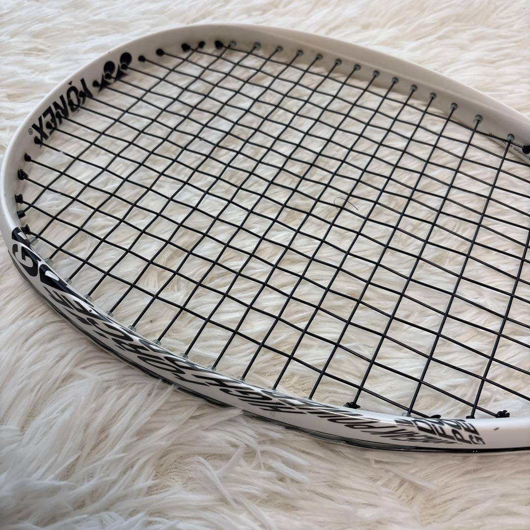 YONEX ソフトテニスラケット　ジオブレイク70V ホワイト　軟式　ヨネックス