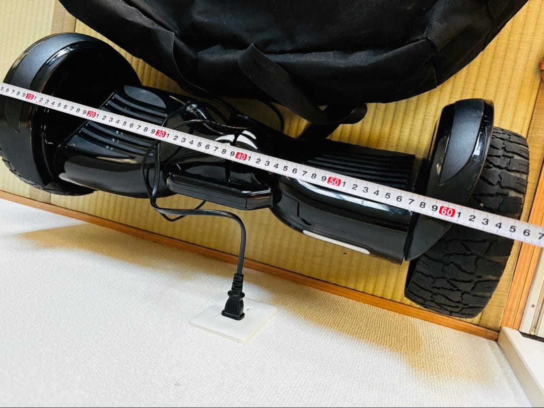 ☆光る・Bluetoothで音楽も☆ 電動スケボー LEDライト付き　ブラック