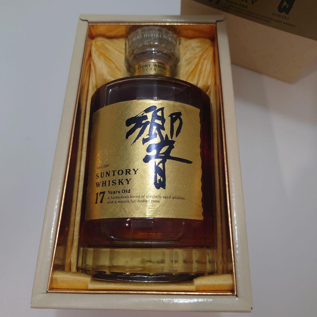 Suntory whiskey Hibiki サントリーウイスキー響17年